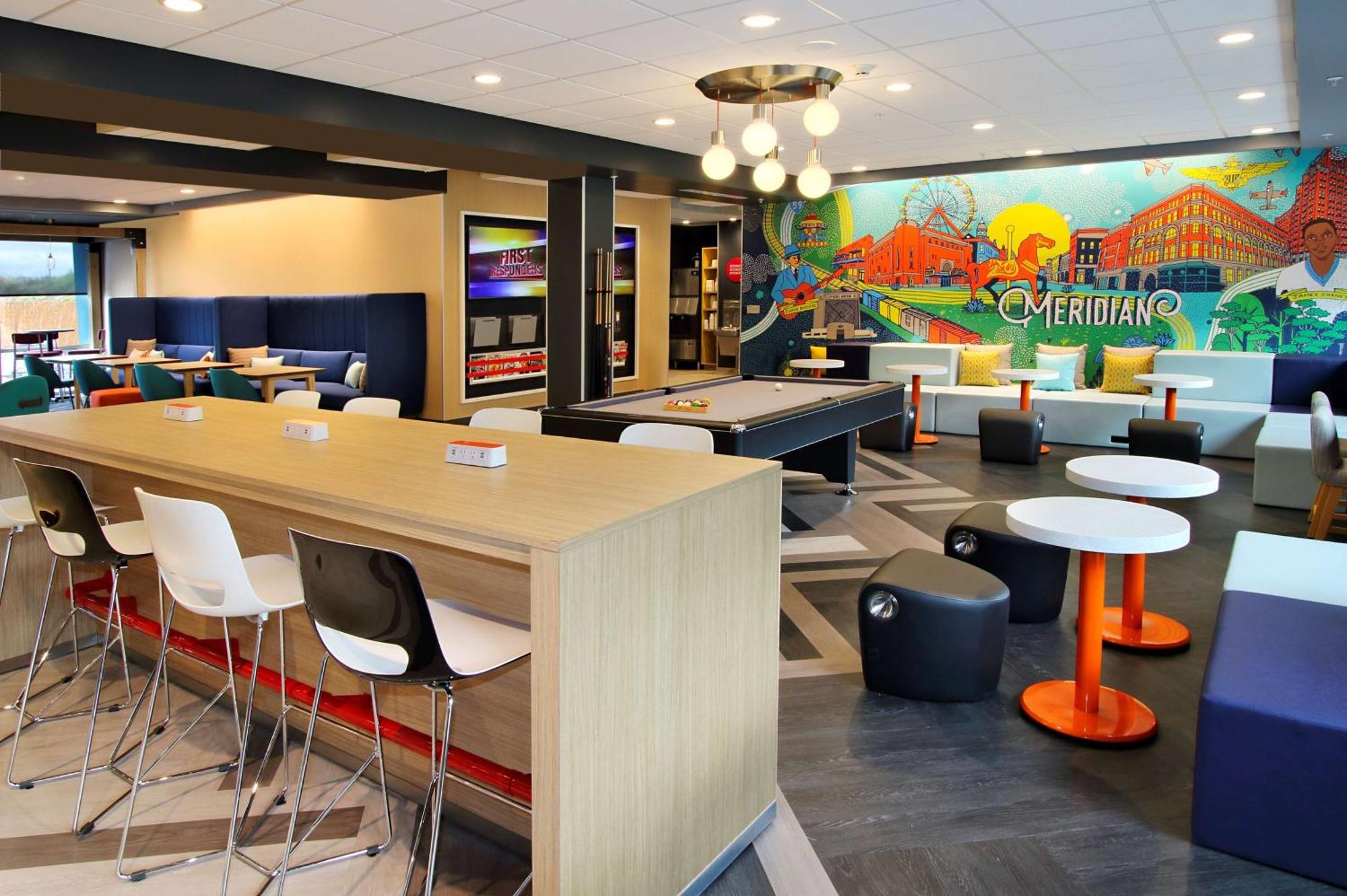 Tru By Hilton Meridian Extérieur photo