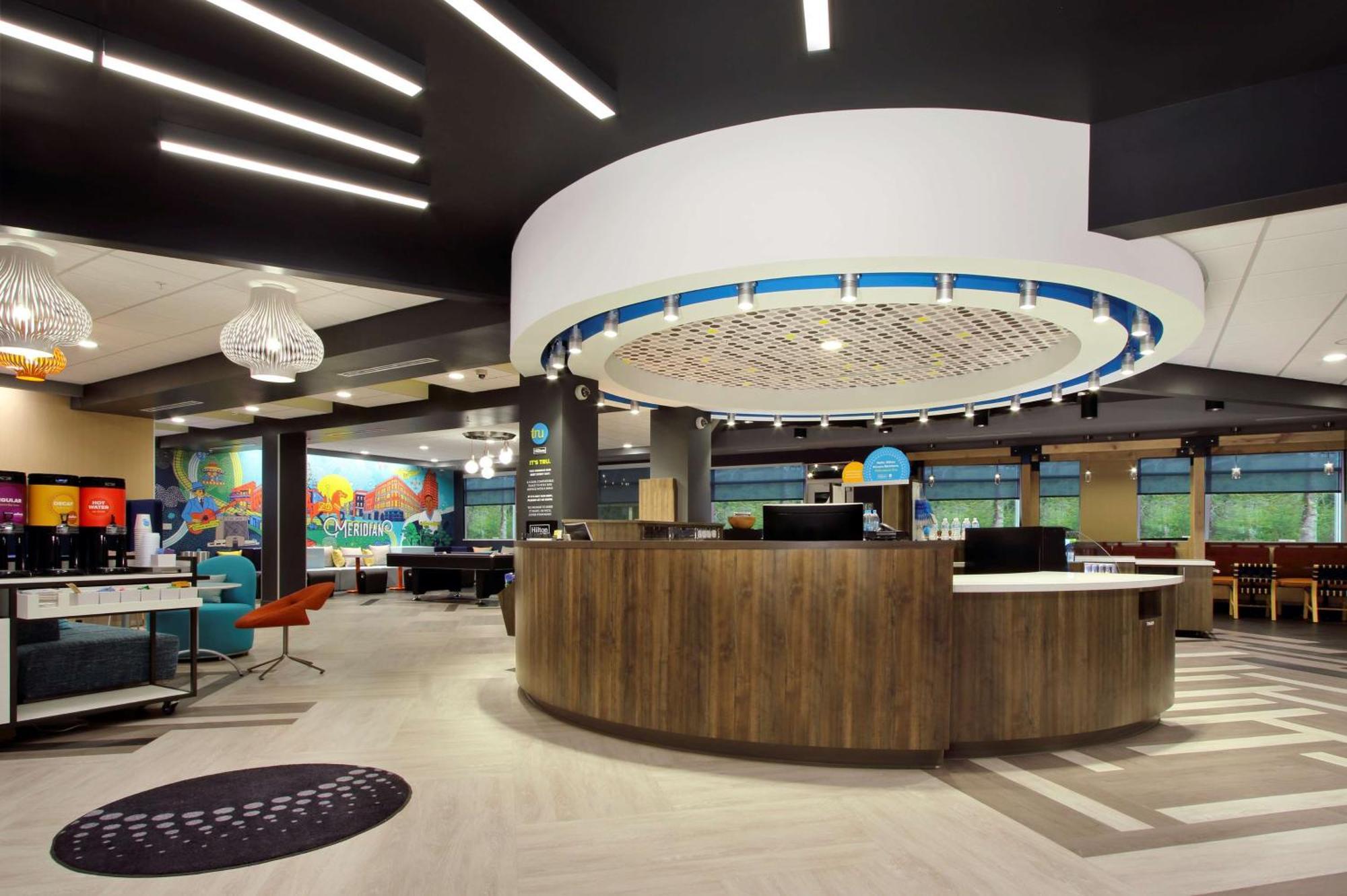 Tru By Hilton Meridian Extérieur photo
